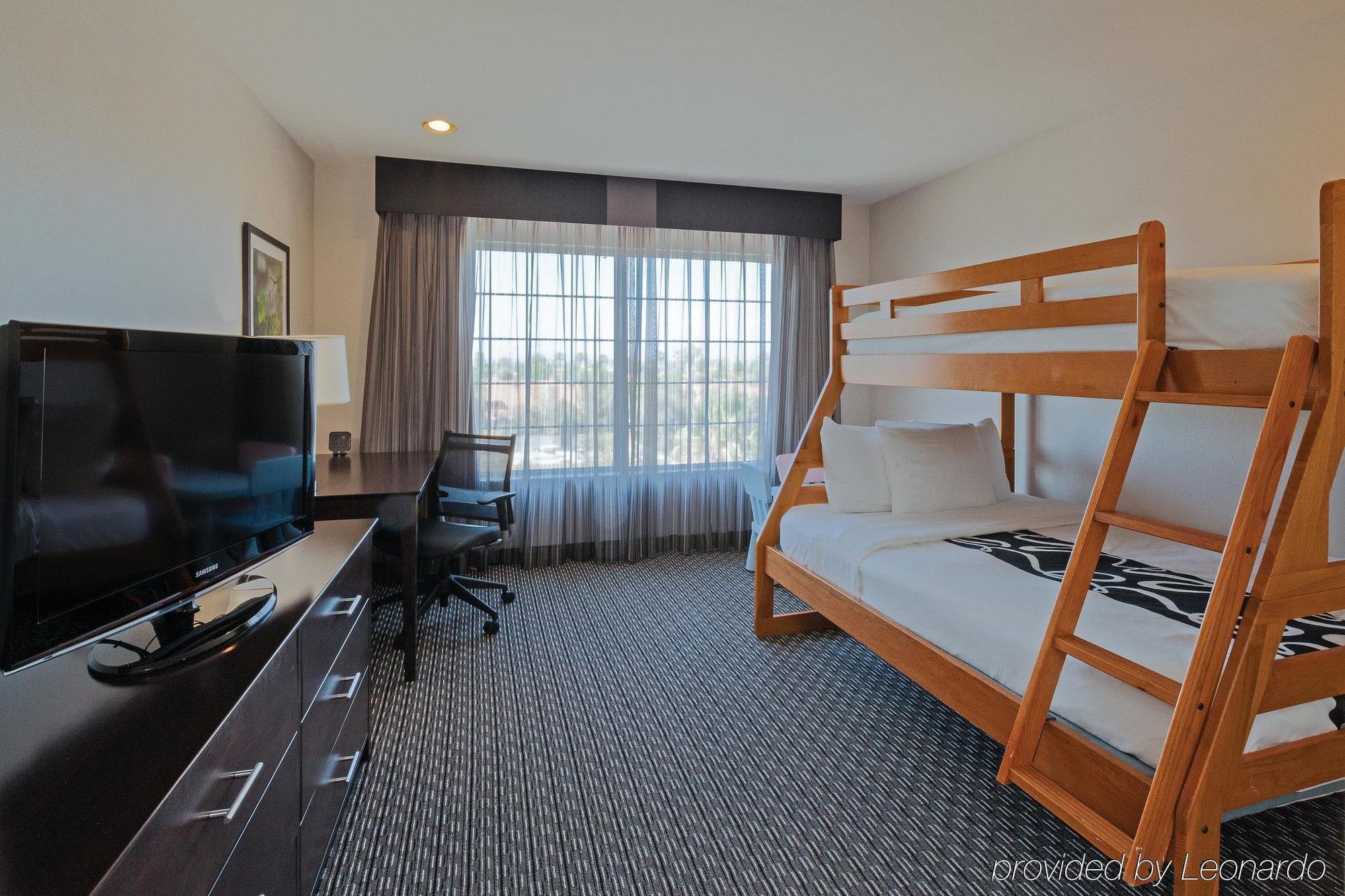 La Quinta By Wyndham Anaheim Hotell Exteriör bild